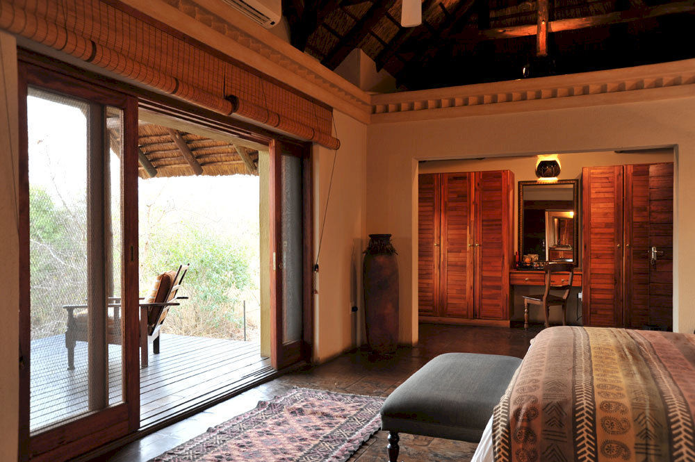 Waterbuck Game Lodge Rezervația naturală și safari Thornybush Exterior foto